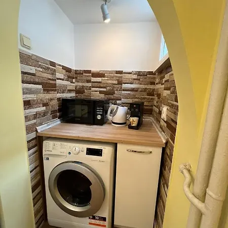 Citypulse In Ideal Center W Working Space Apartman *